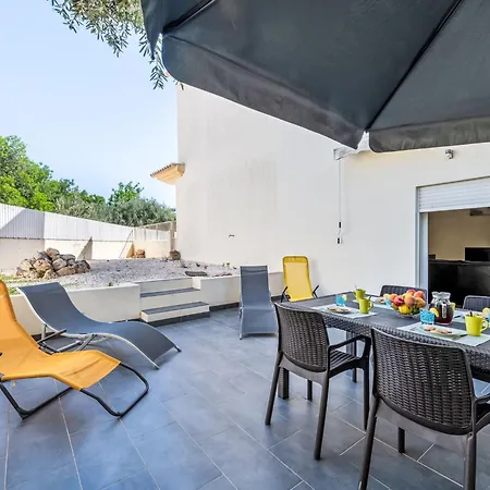 Parra By Interhome