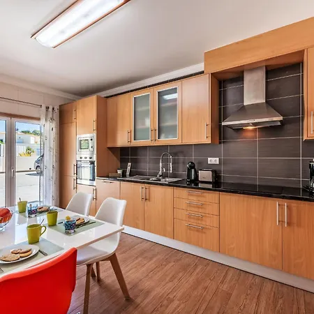 Parra By Interhome *